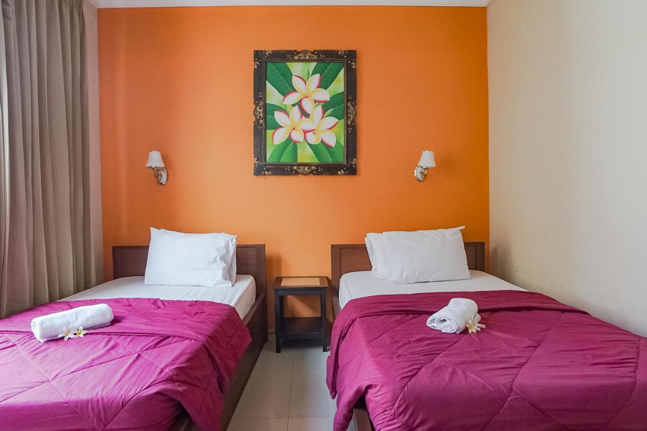 Taxa Uma Guest House Kuta Lombok Exterior foto